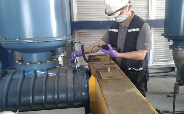 高温电镀环境下罗茨鼓午夜福利电影在线观看如何散热